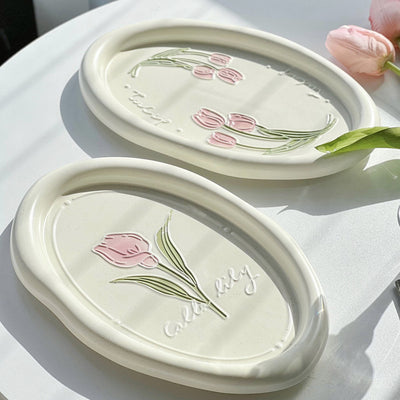 Plato de Cerámica con Relieve Tulipán Calla - Vajilla Francesa