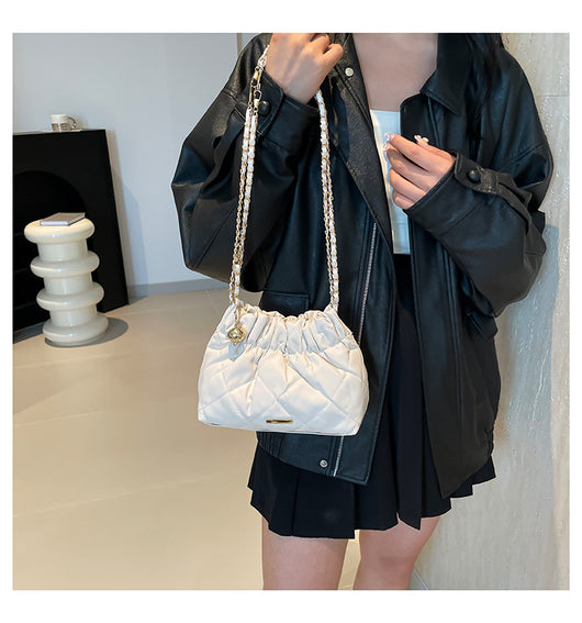 Bolso de Hombro con Cadena y Bordado de Diamantes para Mujer - Image 24