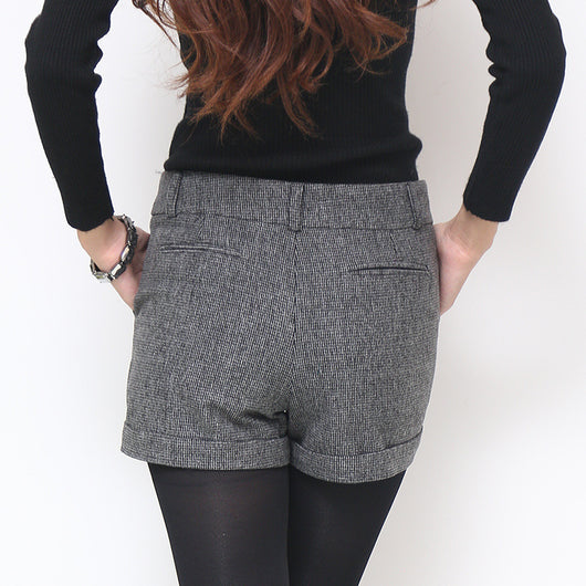 Shorts de Lana a Cuadros para Mujer - Estilo Casual y Elegante - Image 12