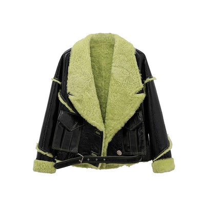 Blusa de Lana de Cordero Verde Aguacate con Solapa - Image 7