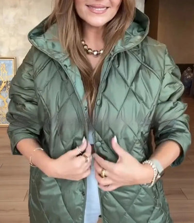 Chaqueta Acolchada Ligera con Capucha para Mujer - Diseño Rombo Casual - Image 6