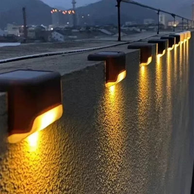 4 Luces LED Solares para Escaleras y Terrazas - Iluminación Exterior Automática - Image 4
