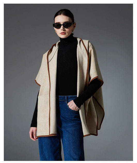 Poncho Chal Cuadrillé Reversible de Lana Doble Faz con Capucha - Image 10