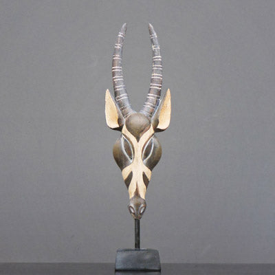 Máscara Decorativa Nórdica en Resina - Joya Artesanal para el Hogar - Image 16
