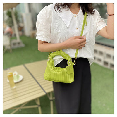 Bolsa Crossbody de Cuero PU con Pliegues Cloud - Elegante y Versátil - Image 17
