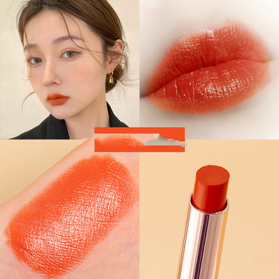 Labial Velvet Mate Hidratante Tubo Dorado - Cobertura Sedosa - Image 4