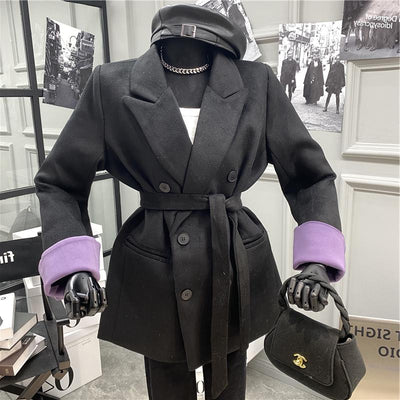 Traje Ejecutivo Doble Botonadura con Puños Ajustables para Mujer - Image 6