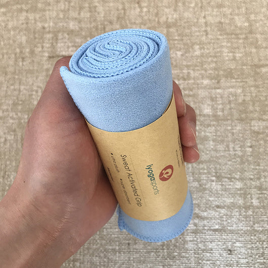 Toalla Cuadrada Absorbente para Yoga y Fitness - Image 9