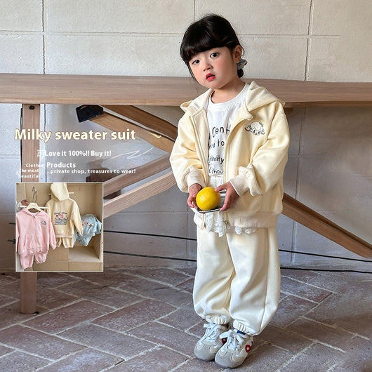 Conjunto Deportivo con Capucha y Pantalón Estampado