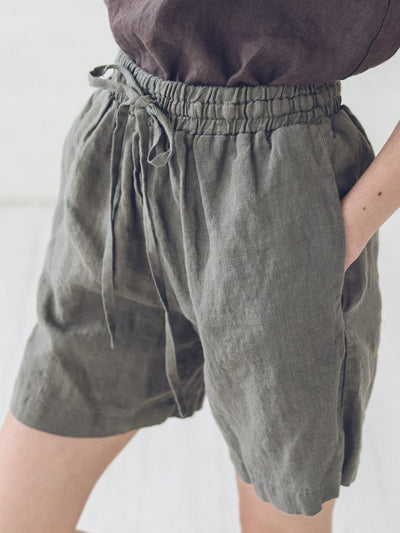 Shorts Casuales para Mujer - Diseño Minimalista y Cómodo - Image 3