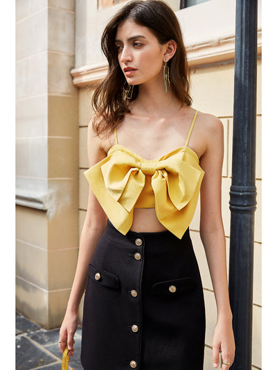 Top Halter Amarillo con Lazo y Detalle de Hombro - Image 2
