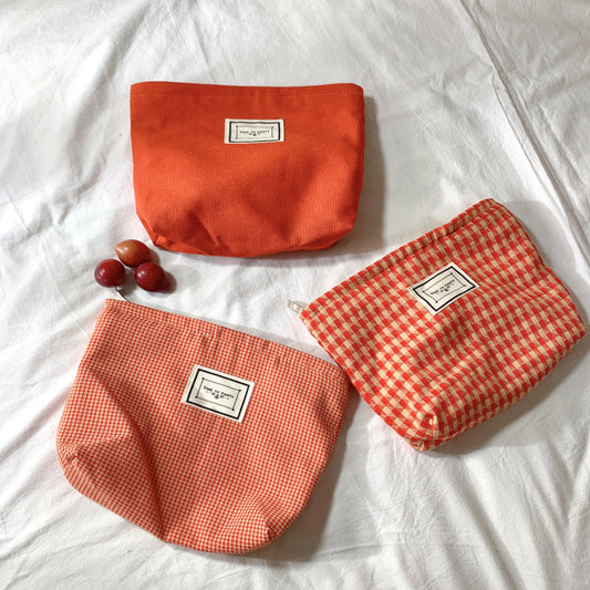 Bolsa Cosmética Cuadros Multiusos - Diseño Elegante para Cuatro Estaciones