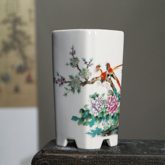 Maceta de Cerámica Orquídea Púrpura con Diseño Artesanal de Flores y Pájaros - Image 3