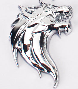 Emblema Totem Cabeza de Lobo - Adhesivo Metálico para Auto - Image 3