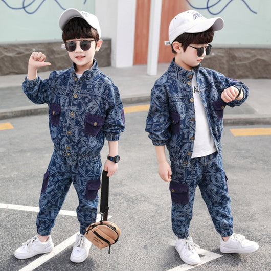Traje de Mezclilla Infantil con Estampado Minimalista