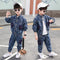 Traje de Mezclilla Infantil con Estampado Minimalista