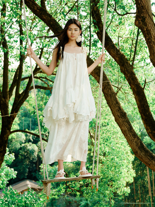 Vestido Corto Limón con Bordado y Tirantes Finos - Image 11