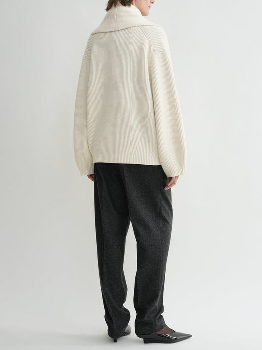 Cardigan Suelto para Mujer con Cuello Redondeado - Image 10