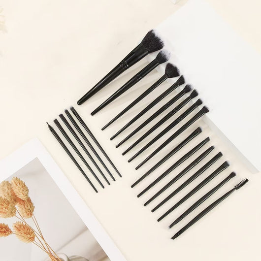 Set de 20 Brochas de Maquillaje Profesional - Image 25