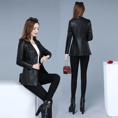 Chaqueta de Cuero Corta para Mujer con Cuello Solapa y Ajuste Slim - Image 7