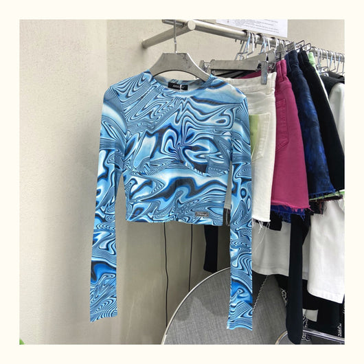 Blusa Manga Larga Estampado Tie-Dye con Protección Solar y Malla Transpirable - Image 6