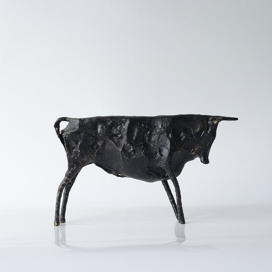Escultura Miniaturas de Vaca Negra para Decoración del Hogar - Image 2