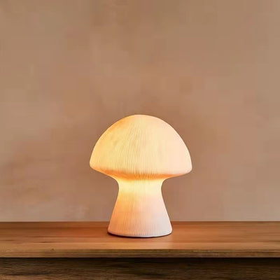 Lámpara de Mesita Nórdica Artesanal en Piedra Arenisca - Luz Nocturna de Diseño - Image 2