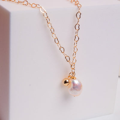 Collar de Perlas de Agua Dulce Naturales con Oro para Mujer - Image 5