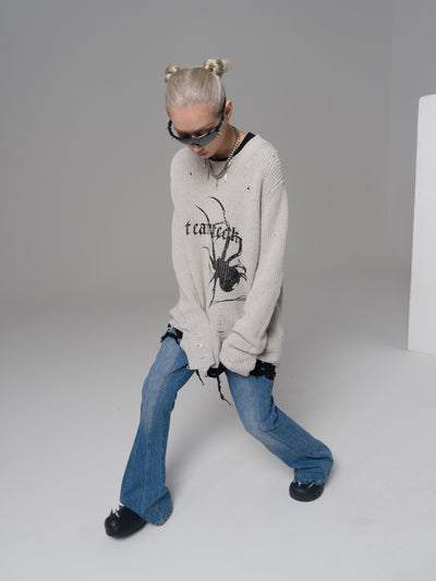Suéter Holgado con Estampado Araña y Detalles Rotos - Image 11