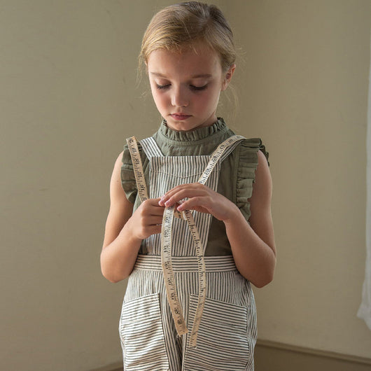 Camiseta Infantil de Algodón y Lino con Detalles de Madera - Image 25