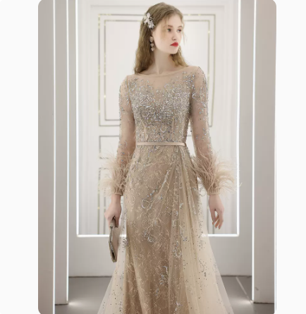 Vestido de Noche Largo Elegante con Incrustaciones de Diamantes y Detalles Joyero - Image 6