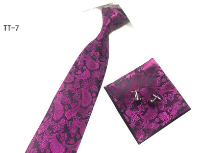 Traje de Tres Piezas con Corbata a Juego - Image 7