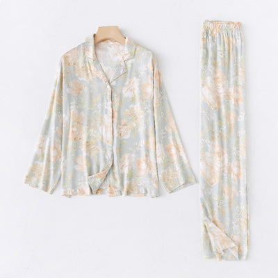 Conjunto de Satén Verde con Flores para Dama - Image 11
