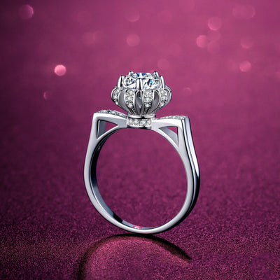 Anillo de Plata 925 con Piedra Moissanita D Color - Diseño Ocho Corazones Ocho Flechas - Image 2