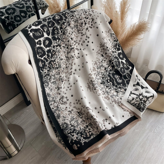 Pañuelo de Moda con Personalidad para Mujer - Image 6