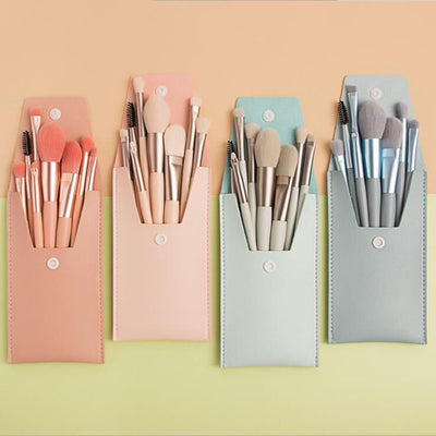 Set de 8 Brochas de Maquillaje Portátil para Viajes - Image 22