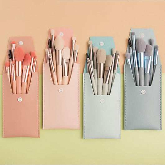 Set de 8 Brochas de Maquillaje Portátil para Viajes - Image 22