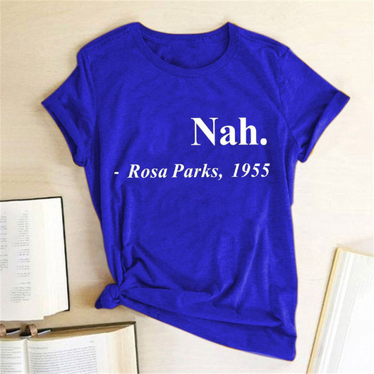Playera Estampada para Mujer con Patrón de Dibujos Multicolor - Image 3
