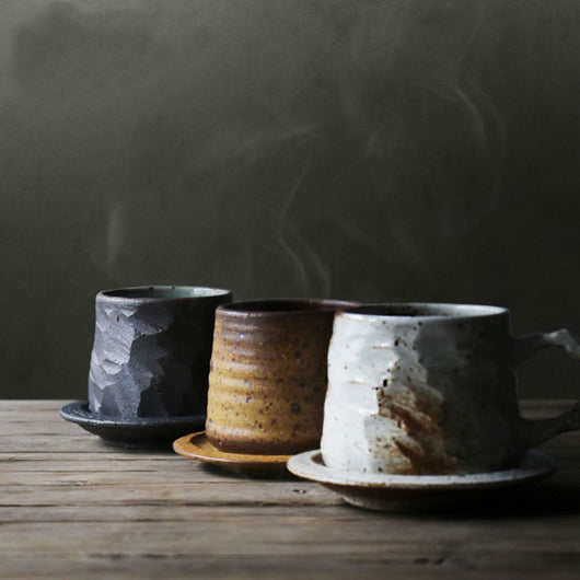 Juego de Taza y Platillo de Cerámica Artesanal Estilo Japonés - Image 4