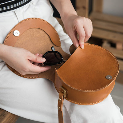 Bolsa Bandolera Retro de Cuero Vacuno Curtido Natural para Personalizar - Image 11