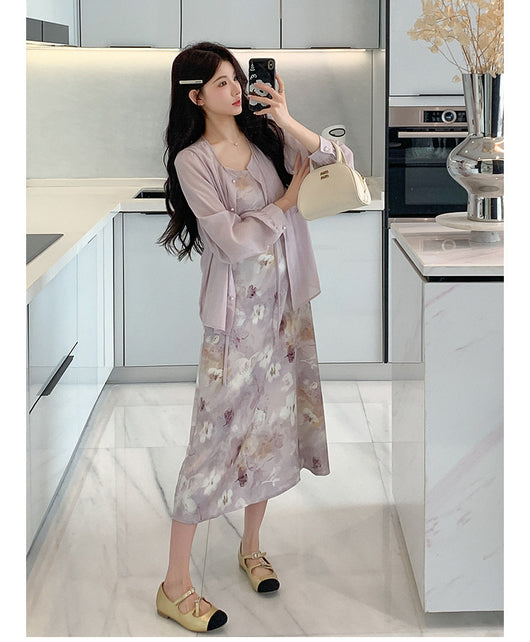 Conjunto Dos Piezas: Vestido Slip Estampado Morado con Cardigan Suave - Image 9