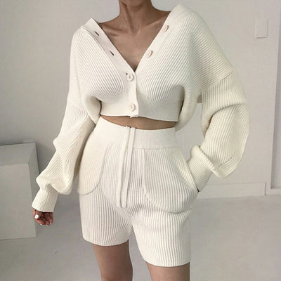 Conjunto Casual Cardigan Escote V con Short Cintura Alta - Image 2