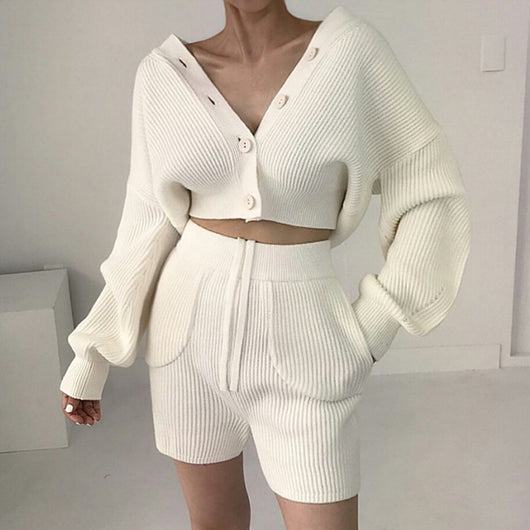 Conjunto Casual Cardigan Escote V con Short Cintura Alta - Image 2