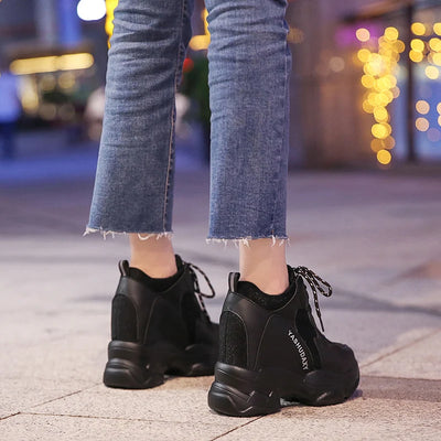 Zapatillas Deportivas Papá Elevadas de Boca Baja en Trifle - Image 14