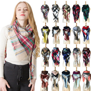 Chal Triangular Escocés para Otoño e Invierno - Amplio y Versátil - Image 72