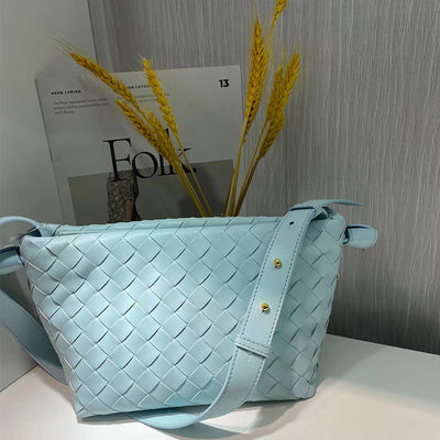 Bolso Mensajero Tejido de Cuero con Gran Capacidad para Mujer - Image 8