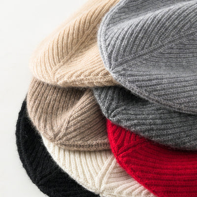 Gorro de Cachemira Tejido - Elegancia Versátil para Cada Ocasión - Image 3