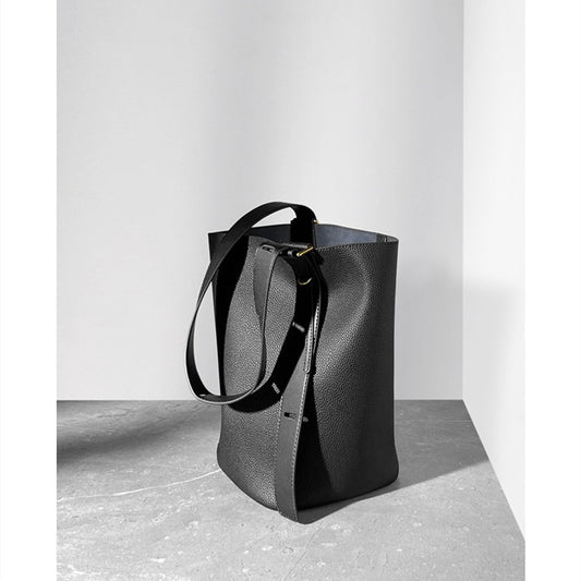 Bolsa Mensajera de Cuero Genuino Estilo Viajero - Image 2