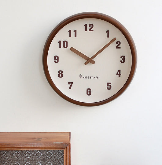 Reloj de Pared Minimalista Moderno en Madera Maciza Estilo Retro - Image 8