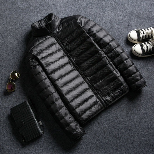 Chaqueta Acolchada Ultraligera con Capucha y Cuello Parado para Hombre - Image 6
